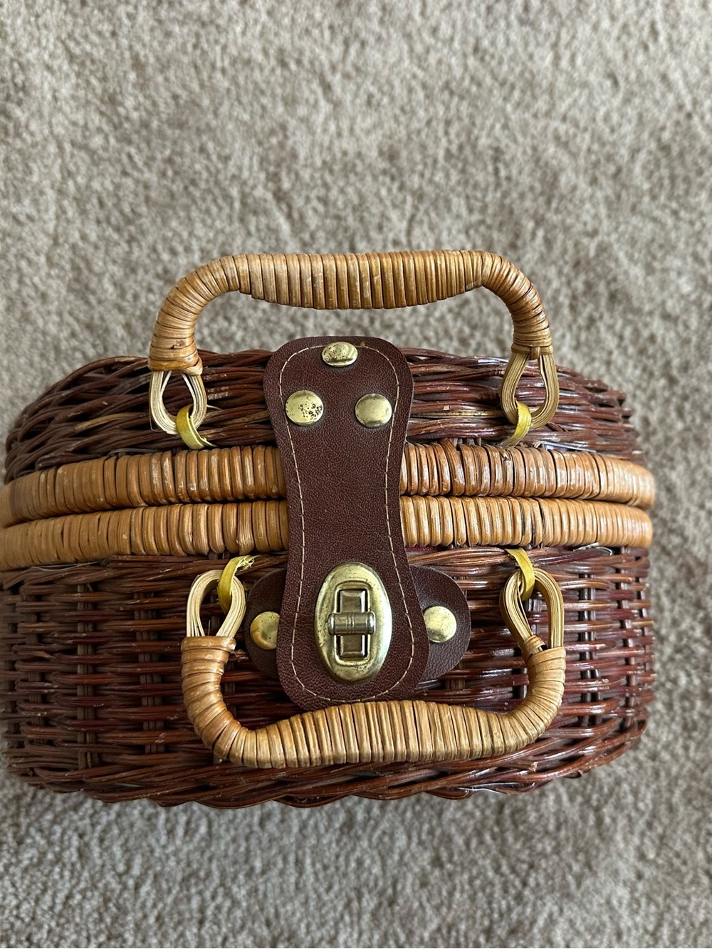 Wicker Picnic Basket Purse Handbag Round